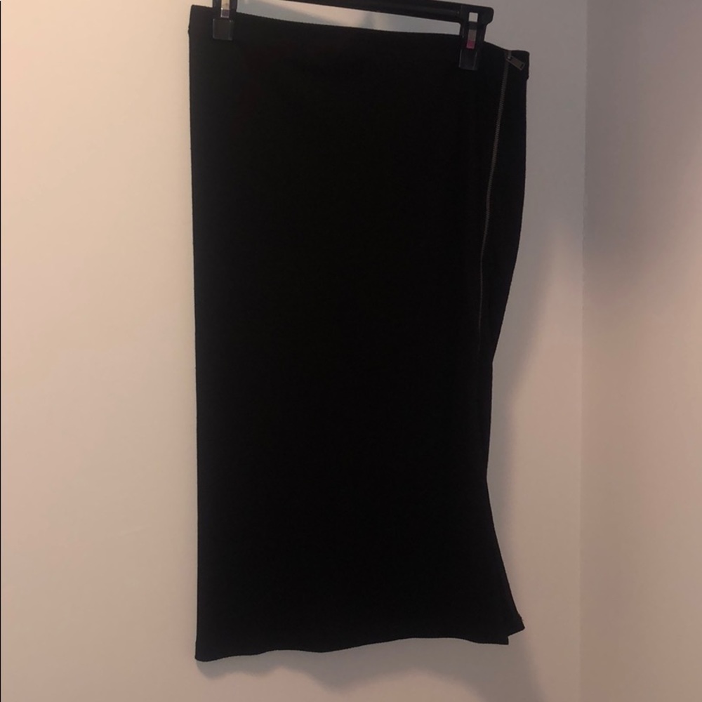 Black skirt Express